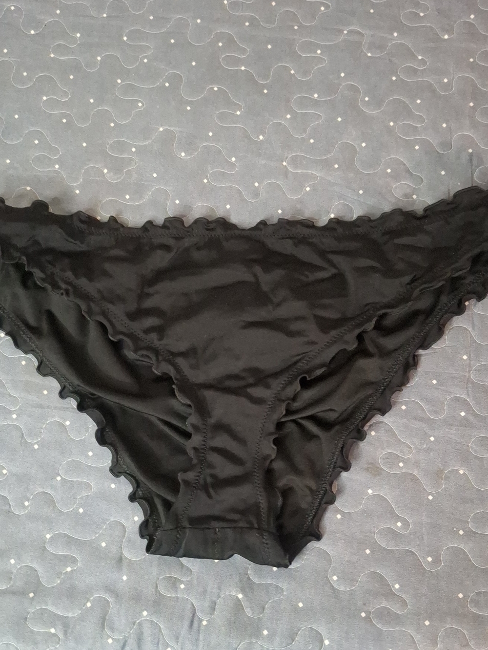 Shade & Shore Women's Black Bikini Bottoms size large